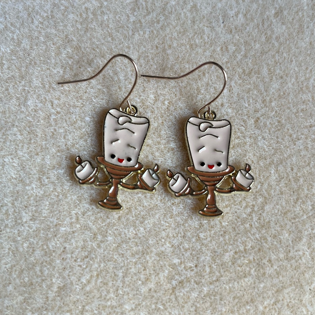 3 For 20 Disney Lumiere Beauty And The Beast Earrings 10$